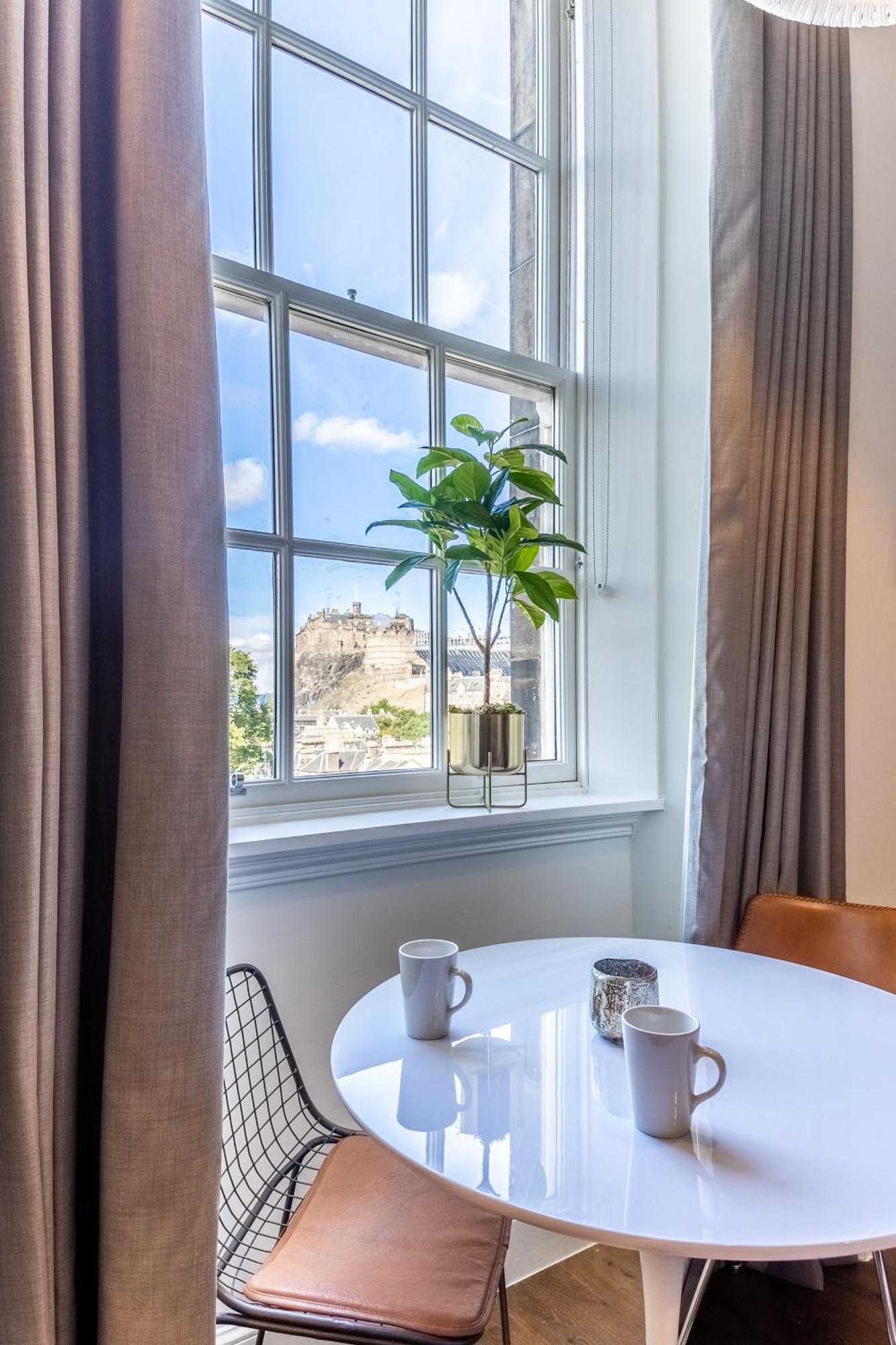 No1 Apartments Edinburgh - George IV Bridge Eksteriør billede